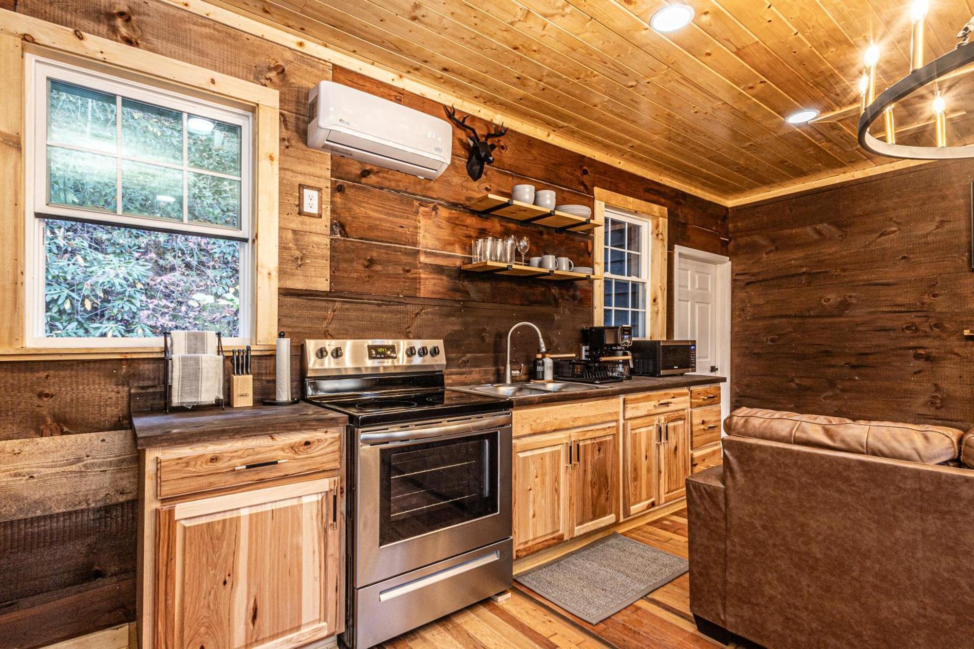 Big Blue Cabins Bryson City Exterior photo